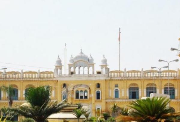 श्री गुरु नानक देव की जयंती मनाने के लिए 4 नवंबर को…