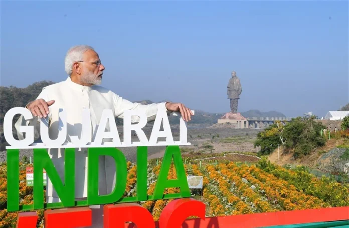 गुजरात दौरे पर प्रधानमंत्री आज केवड़िया में आयोजित राष्ट्रीय एकता परेड में होंगे शामिल