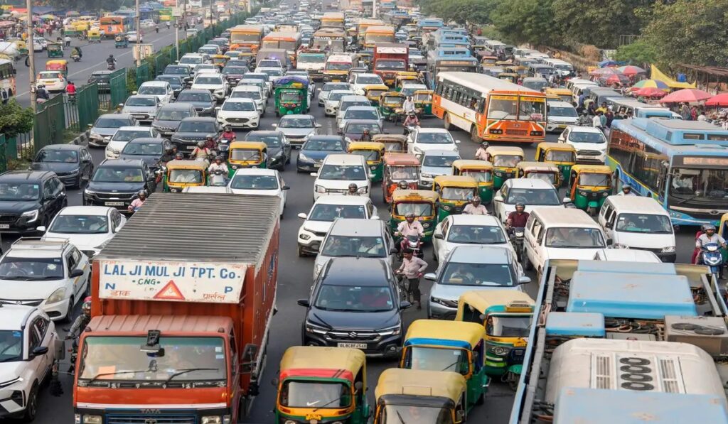 दिल्ली NCR में आज से इन गाडियों की एंर्टी पर रोक,बढते प्रदूषण को लेकर लिया ये फैसला