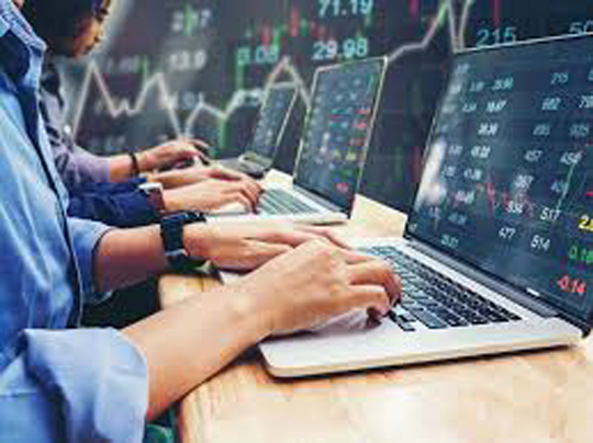 सेंसेक्स 446.21 व निफ्टी 139.50 अंक ऊपर बंद