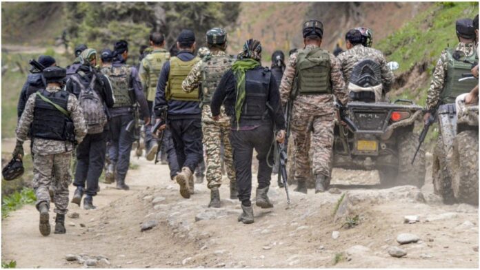 कश्मीर में फंदा कसा तो बदल गया खेल… अब पाकिस्तान-बांग्लादेश में चल रही आतंकी भर्ती