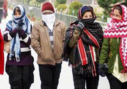 शीतलहर की जद में आया पूरा उत्तर भारत