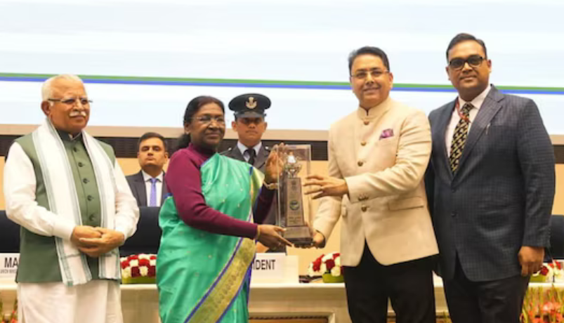 कैबिनेट मंत्री ने अवार्ड्स 2025 सेरेमनी के दौरान प्रेसिडेंट…