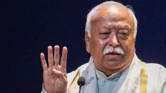 Mohan Bhagwat: संघ को भाजपा या विश्व हिंदू परिषद के नजरिए से देखना गलत, संघ भाजपा को कंट्रोल नहीं करता: मोहन भागवत