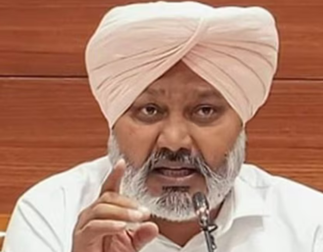 टैक्स चोरी के खिलाफ एक्शन, राज्य भर से 141 गाड़ियां…