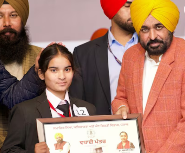 मिशन ‘रंगला पंजाब’ के तहत 2.7 लाख दलित छात्रों को…
