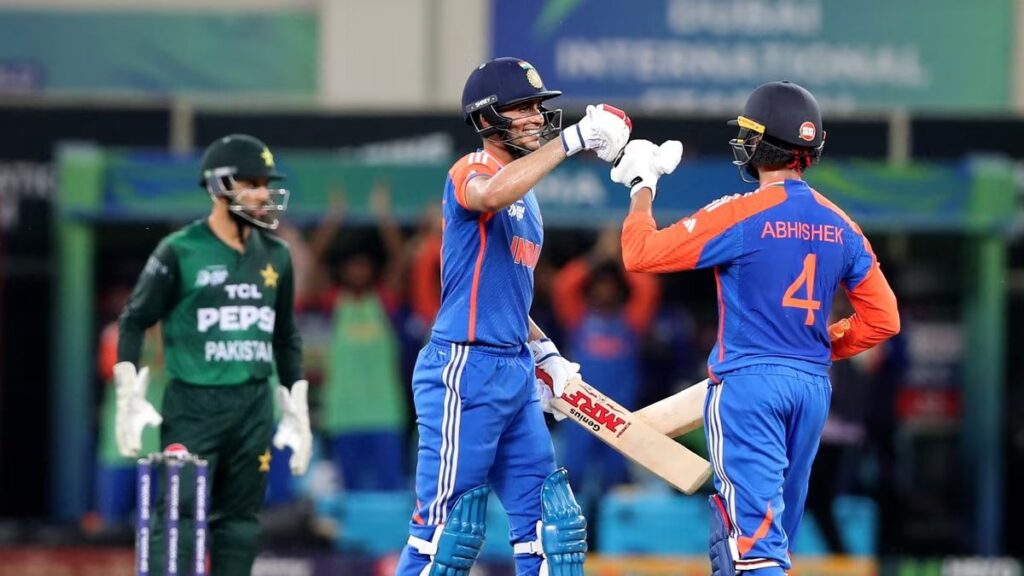 वर्ल्ड कप में फिर भारत का दबदबा, पाकिस्तान को 61 रन से हराकर सुपर-8 में एंट्री