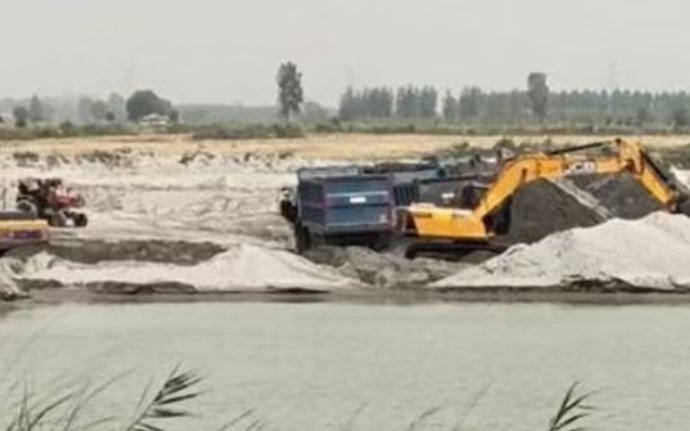 Punjab news: एनजीटी ने पंजाब में डी-सिल्टिंग साइट्स पर रोक लगाई