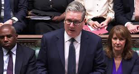 ब्रिटेन ने अमेरिका को दी एयरबेस इस्तेमाल करने की अनुमति