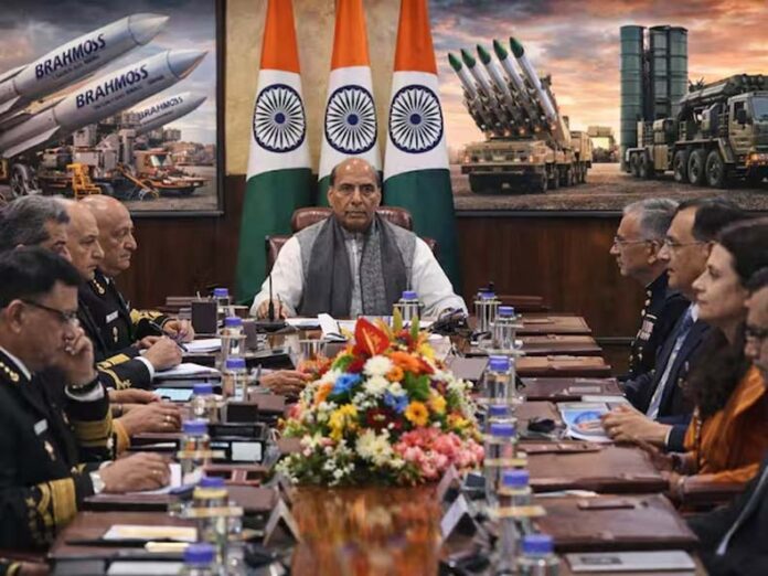 सरकार ने 2.38 लाख करोड़ रुपए के रक्षा खरीद प्रस्तावों को मंजूरी दी