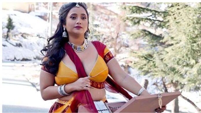 36 की उम्र में मिली मोहब्बत? रानी चटर्जी के पोस्ट ने सोशल मीडिया पर मचाया बवाल