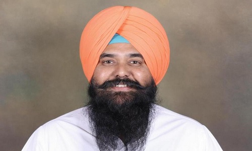 सांसद मालविंदर कंग ने एमसी चुनावों में वोटरों से AAP