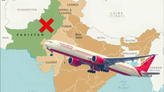 एअर इंडिया की फ्लाइट भटकी रास्ता, पाकिस्तान एयर स्पेस पहुंची