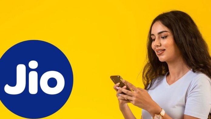 Jio यूजर्स की हुई बल्ले-बल्ले, 20GB बोनस डेटा और फ्री OTT का मिलेगा मजा