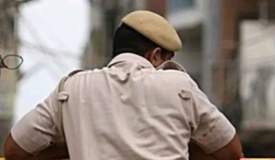 पंजाब पुलिस की बड़ी कार्रवाई; कॉन्स्टेबल को नौकरी से…