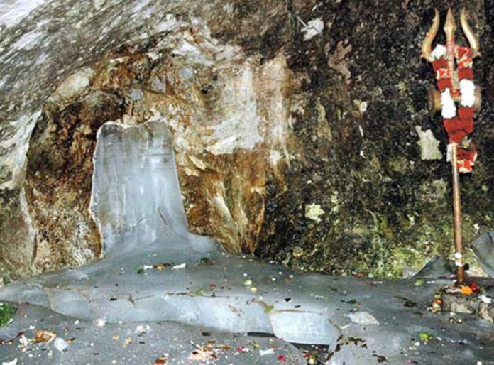 बाबा बर्फानी का आकार घटा, महज 1 फीट रह गई हिमलिंग की ऊंचाई