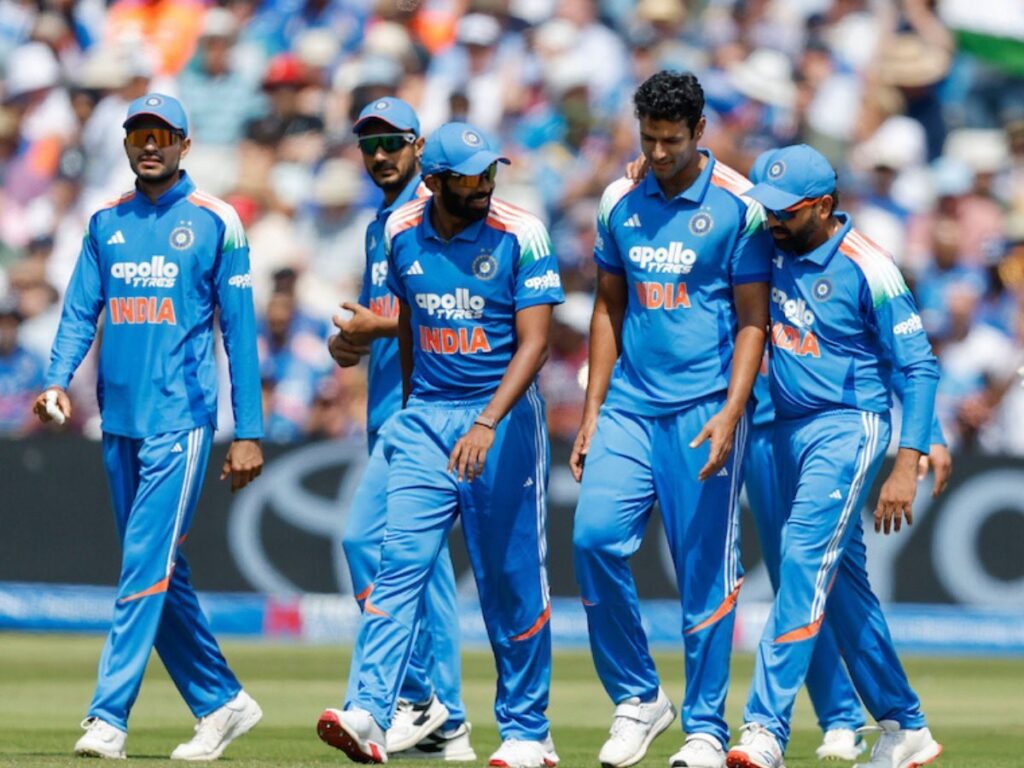 Ind vs Eng 2nd ODI: शुभमन गिल OUT, ईशान किशन IN? दूसरे वनडे के लिए भारत की संभावित प्लेइंग XI | Sports