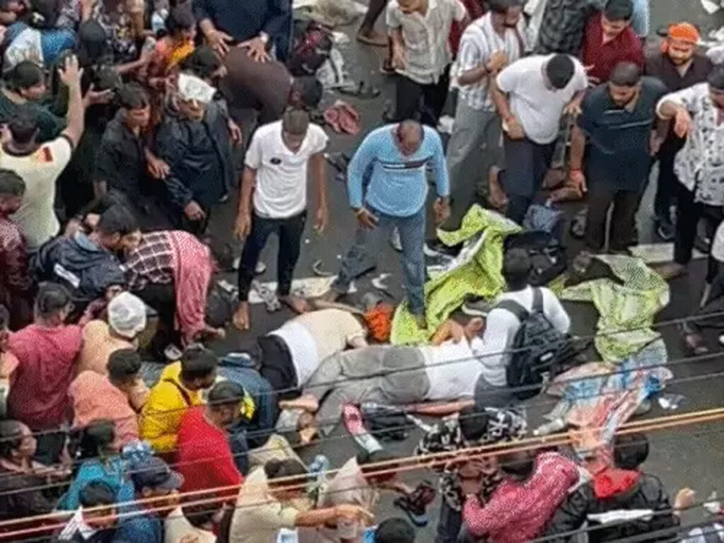 जगन्नाथ रथयात्रा में भगदड़, 1 की मौत, पहले दिन की यात्रा रूकी, कल फिर से शुरू होगी