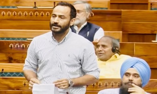 लोकसभा में AAP सांसद गुरमीत सिंह ने धर्म और जाति के आधार पर