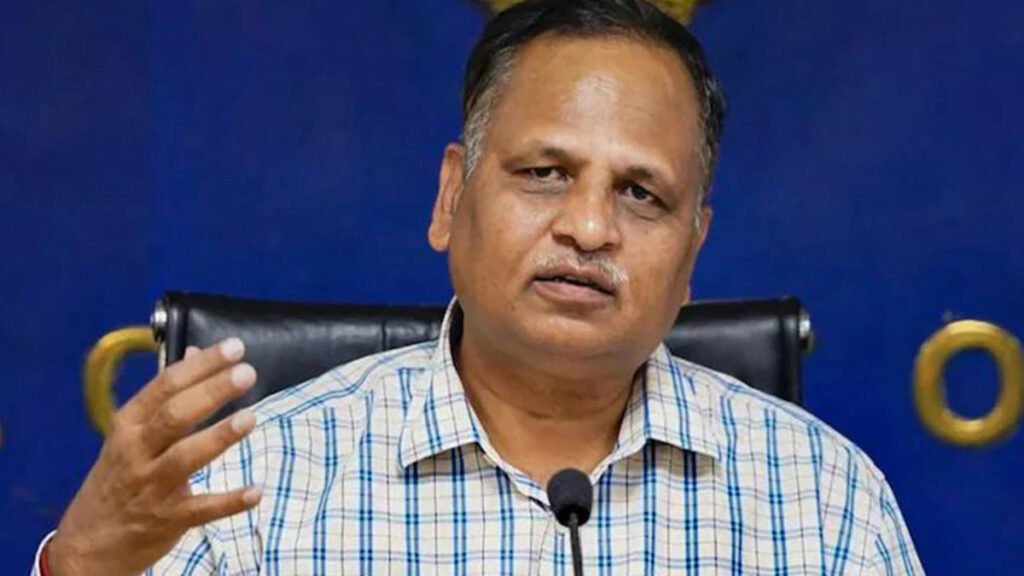 दिल्ली जल बोर्ड घोटाले में एसीबी का बड़ा एक्शन, पूर्व मंत्री सत्येंद्र जैन गिरफ्तार, क्या है मामला?