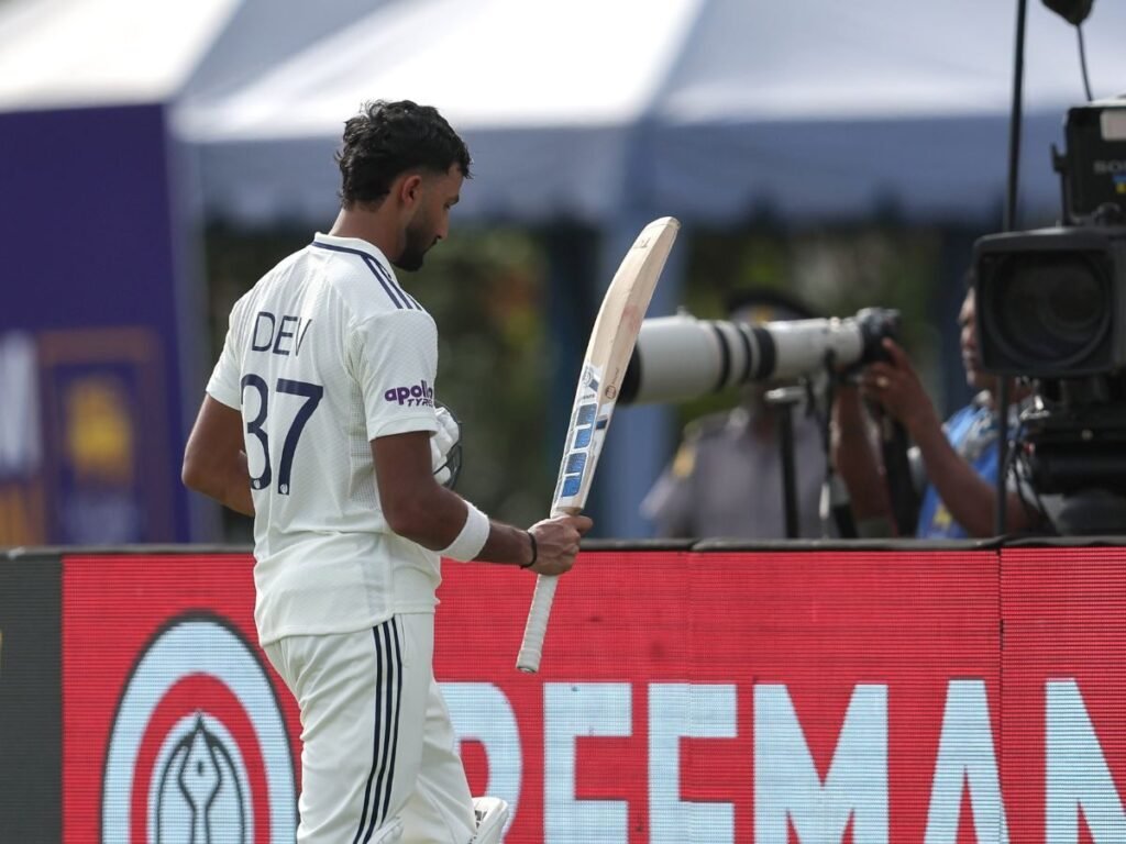 Ind vs SL Test: 2 दिन में आउट नहीं हुए भारतीय बल्लेबाज, देवदत्त पडिक्कल के 167 रन, बारिश ने बिगाड़ा श्रीलंका का पूरा खेल | Sports