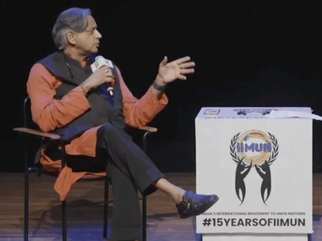 Shashi Tharoor: आरएसएस की मूल विचारधारा देश को हिंदू राष्ट्र के रूप में आगे बढ़ाना, लेकिन भागवत के बयानों में दिख रहा बदलाव: शशि थरूर
