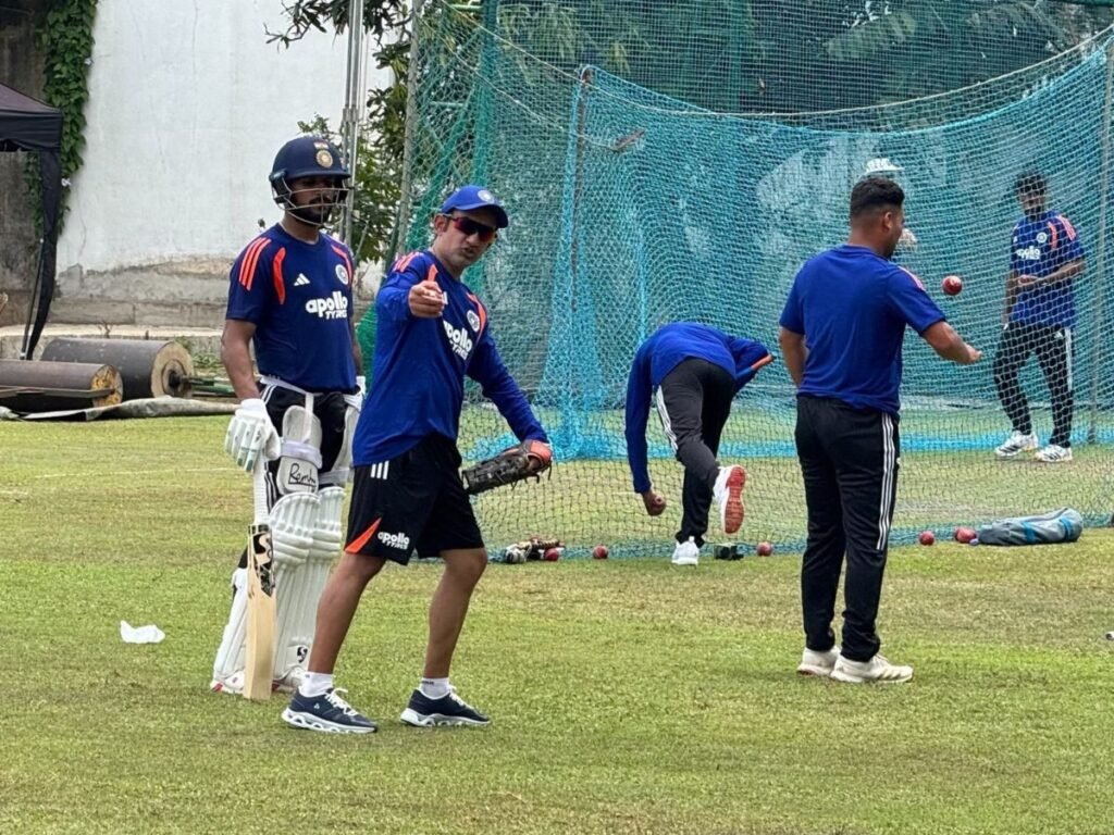 Ind vs SL Test: श्रीलंका पहुंचते ही ट्रेनिंग में जुटी टीम इंडिया, 4 घंटे चला प्रैक्टिस सेशन, किस-किस ने बहाया पसीना | Sports