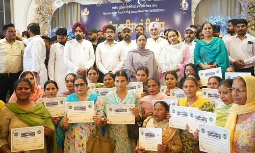 आंगनवाड़ी कार्यकर्ता ‘नशा मुक्ति मित्र’ के रूप में पंजाब के ‘युद्ध नशेआं विरुद्ध’ अभियान से जुड़ीं
