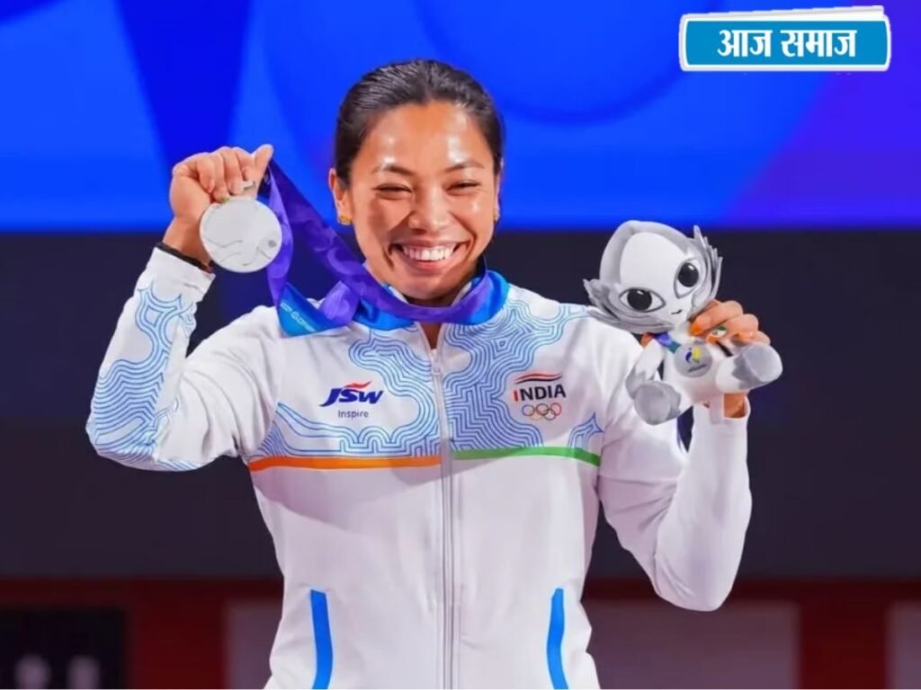 Mirabai Chanu Wins Silver: मीराबाई चानू ने रचा इतिहास, वेटलिफ्टिंग में भारत को दिलाया सिल्वर मेडल | Sports
