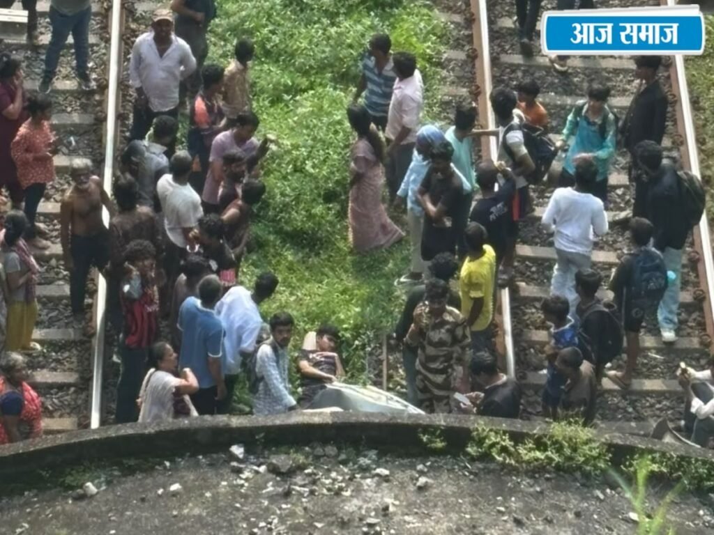 Parsik Hill Accident: नवी मुंबई में पारसिक हिल से रेलवे ट्रैक पर गिरी कार, 17 साल के युवक की हालत गंभीर | National