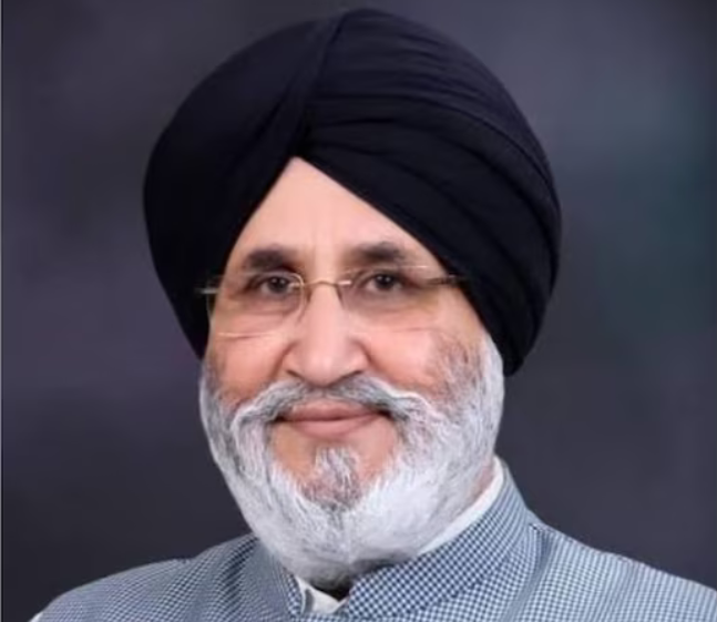 Punjab News: अकाली दल ने चुनावी घोषणापत्र तैयार करने के लिए SC…