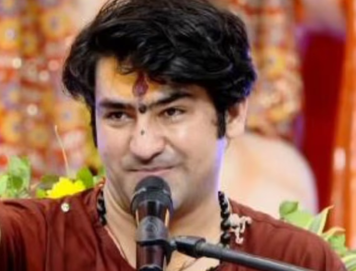 बाबा बागेश्वर ने पंजाब में धर्म परिवर्तन और नशीली दवाओं के..