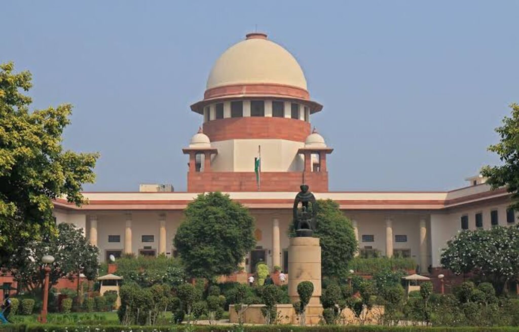 SC on Cancer Medicines: कैंसर की 2700 रुपये की दवा पर 27000 MRP? सुप्रीम कोर्ट ने कहा- यह दिनदहाड़े डकैती | National
