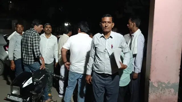 हरियाणा के सोहना में बिजली विभाग के दफ्तर में दबंगई, JE-कर्मचारियों पर हमला, कंप्यूटर-प्रिंटर तोड़े, एसडीओ से मिलने आया था युवक