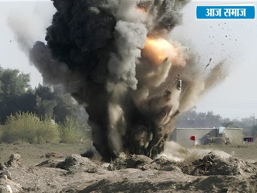 Jammu Kashmir: पुंछ में लैंडमाइन डिफ्यूज करते समय जोरदार धमाका, 2 जवान घायल, मजदूरों को मिला विस्फोटक भी नष्ट | National
