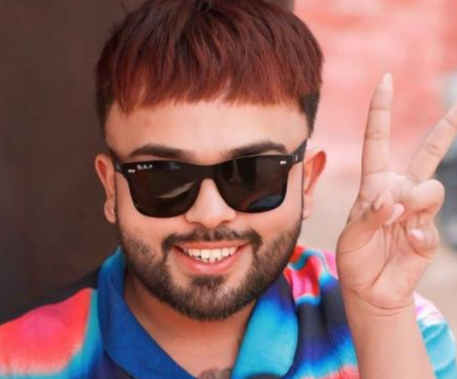 अमृतसर में मेकअप आर्टिस्ट और इन्फ्लुएंसर मैड संधू की…