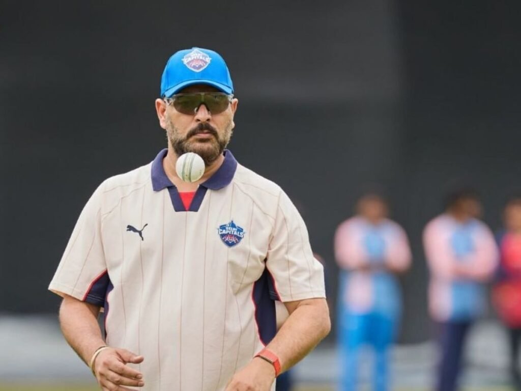 Yuvraj Singh in IPL 2027: युवराज सिंह की आईपीएल में हुई वापसी, किस टीम की जर्सी में उतरेंगे मैदान पर | Sports