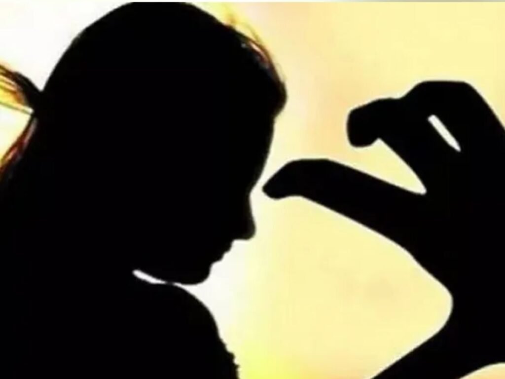 रोहतक में नाबालिग से Instagram पर दोस्ती, फिर किया गंदा काम, हड़पे 20 लाख के जेवर