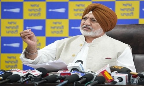AAP नेता बलतेज पन्नू बोले- मैं अपमानजनक भाषा का प्रयोग नहीं करूंगा, लेकिन हर सवाल का जवाब है मेरे पास