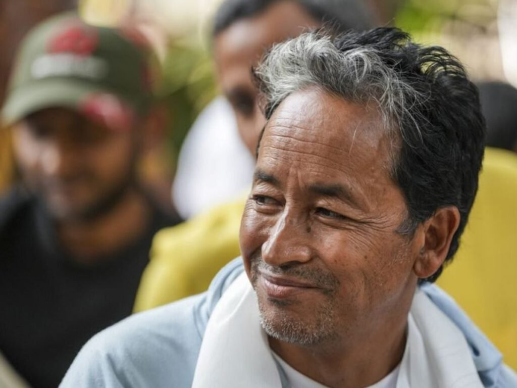 सोनम वांगचुक का सरकार को अल्टीमेटम, कहा- सबको 24 घंटे में रिहा करो, नहीं तो फिर करूंगा अनशन