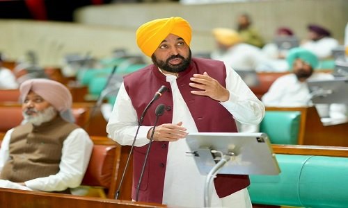 CM भगवंत मान बोले- दिल्ली एयरपोर्ट के अधिकारियों ने ऊपर से दबाव का हवाला देकर मुझे 2 घंटे तक रोककर रखा